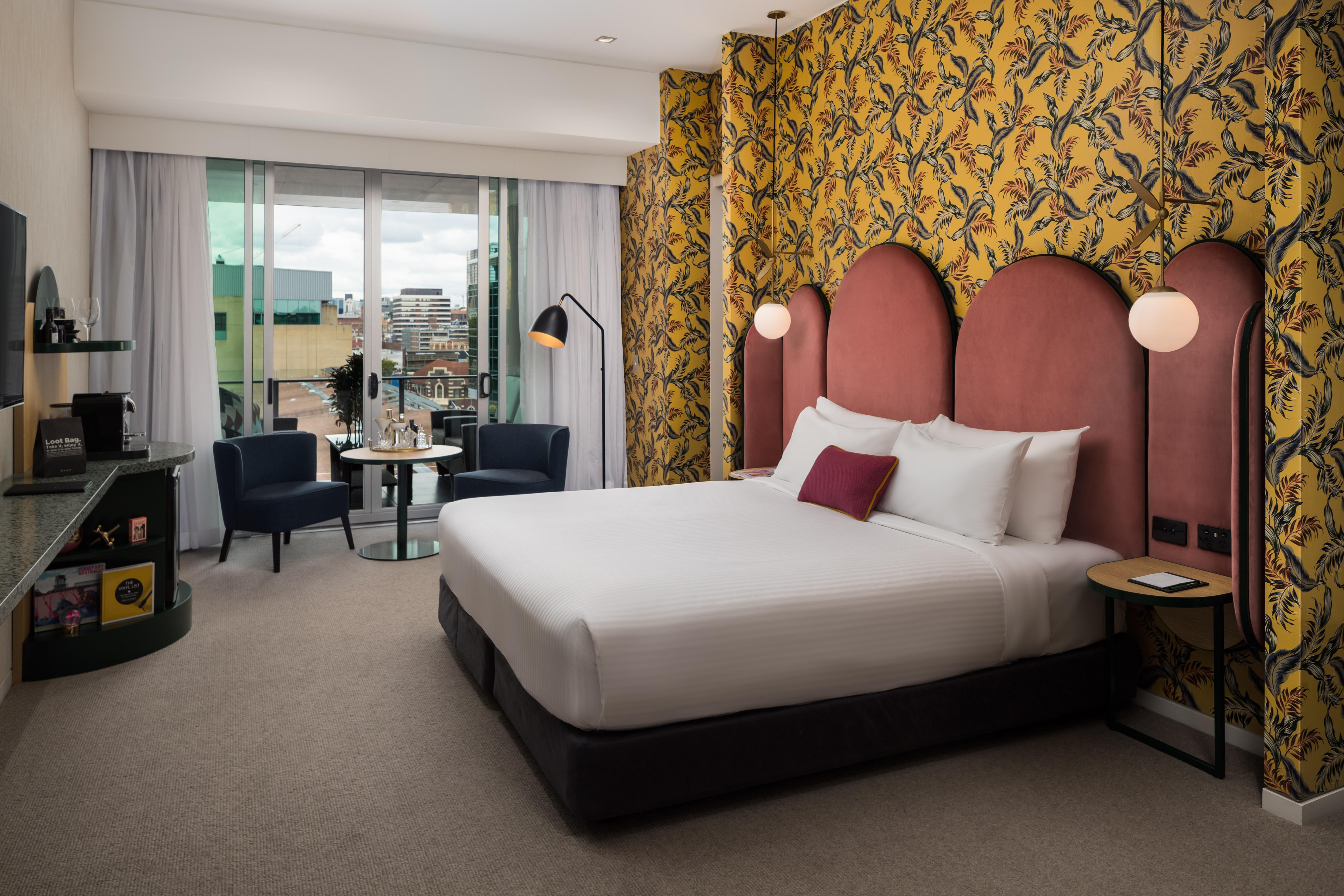 ホテル オヴォロ ザ バレー ブリスベン エクステリア 写真 A room at the hotel